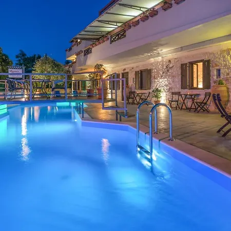 Two-Bedroom Maisonette With Sea View Apartamento Amoudi
