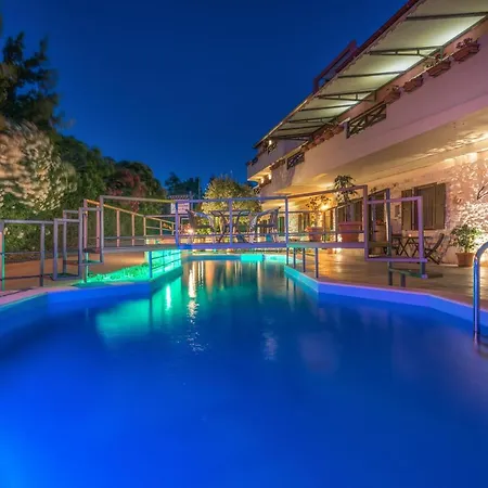 Two-Bedroom Maisonette With Sea View Apartamento Amoudi
