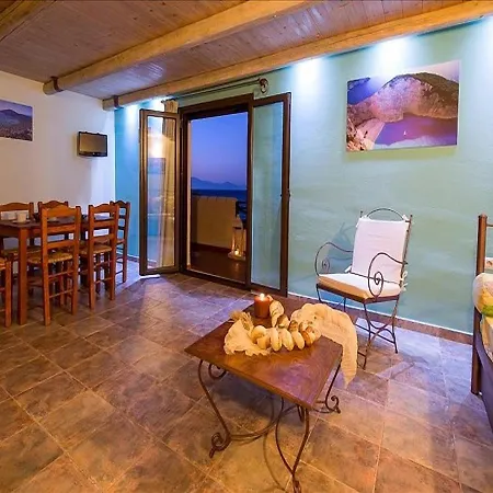 Two-Bedroom Maisonette With Sea View *